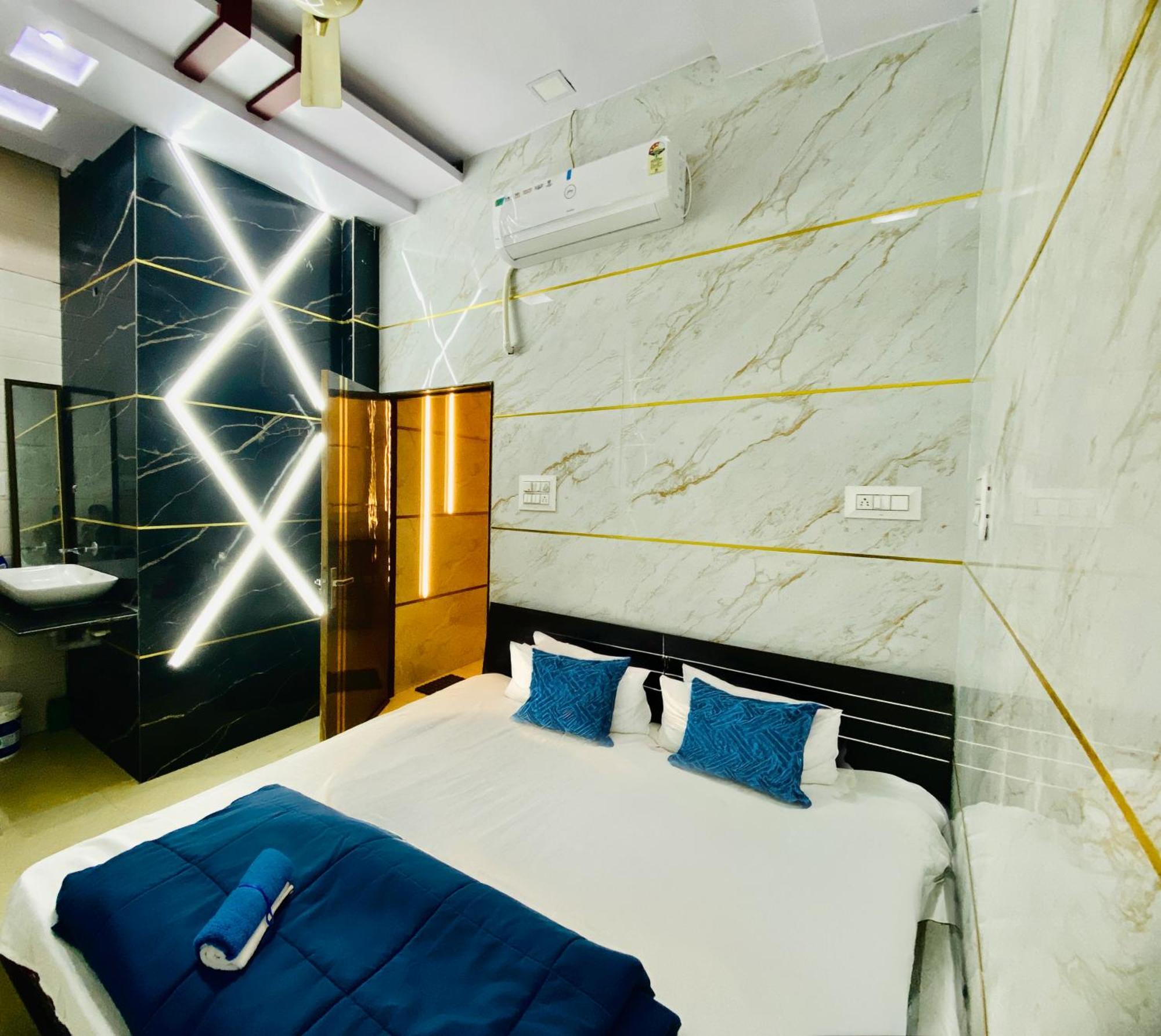 Hotel Mark Ujjain Εξωτερικό φωτογραφία