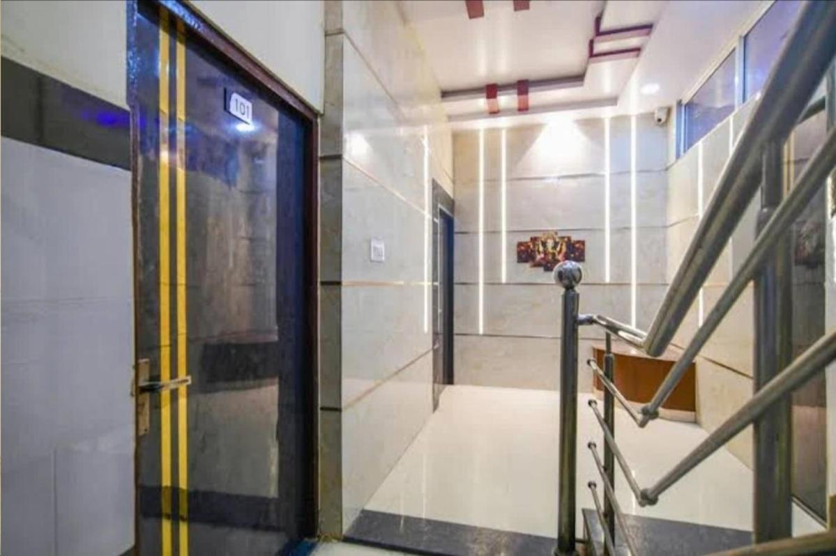 Hotel Mark Ujjain Εξωτερικό φωτογραφία